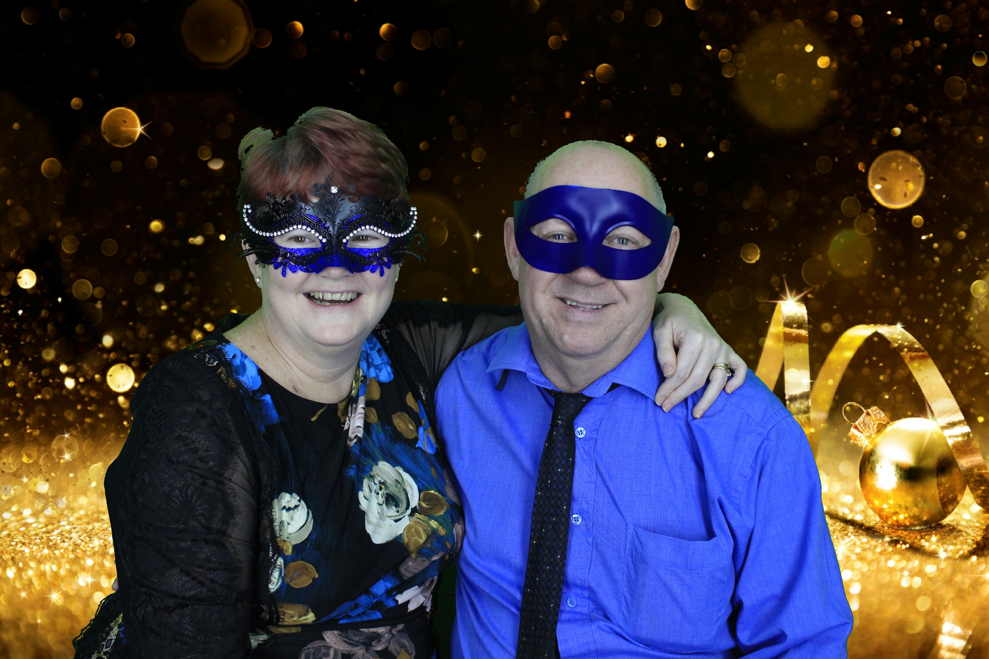 New Years Eve Party Silvermere | View more photos from the event at gallery.myphotoboothexperience.co.uk/u/MyPhotoBoothExperienceLtd/New-Years-Eve-Party-Silvermere